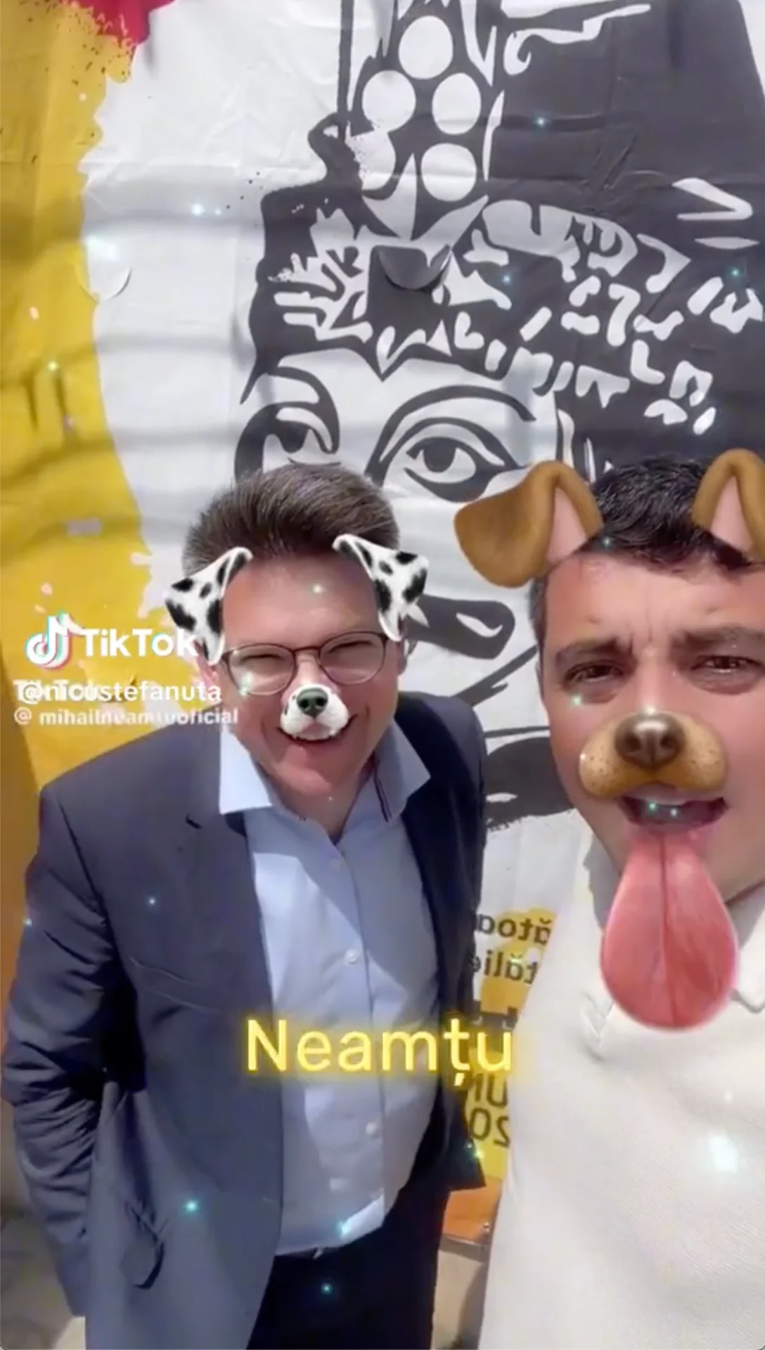 George Simion și Mihail Neamțu, prieteni buni din Partidul AUR (Alianța pentru Unirea Românilor) - și cu șoferul în spatele camerei